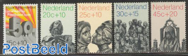 Summer stamps, sculptures 5v